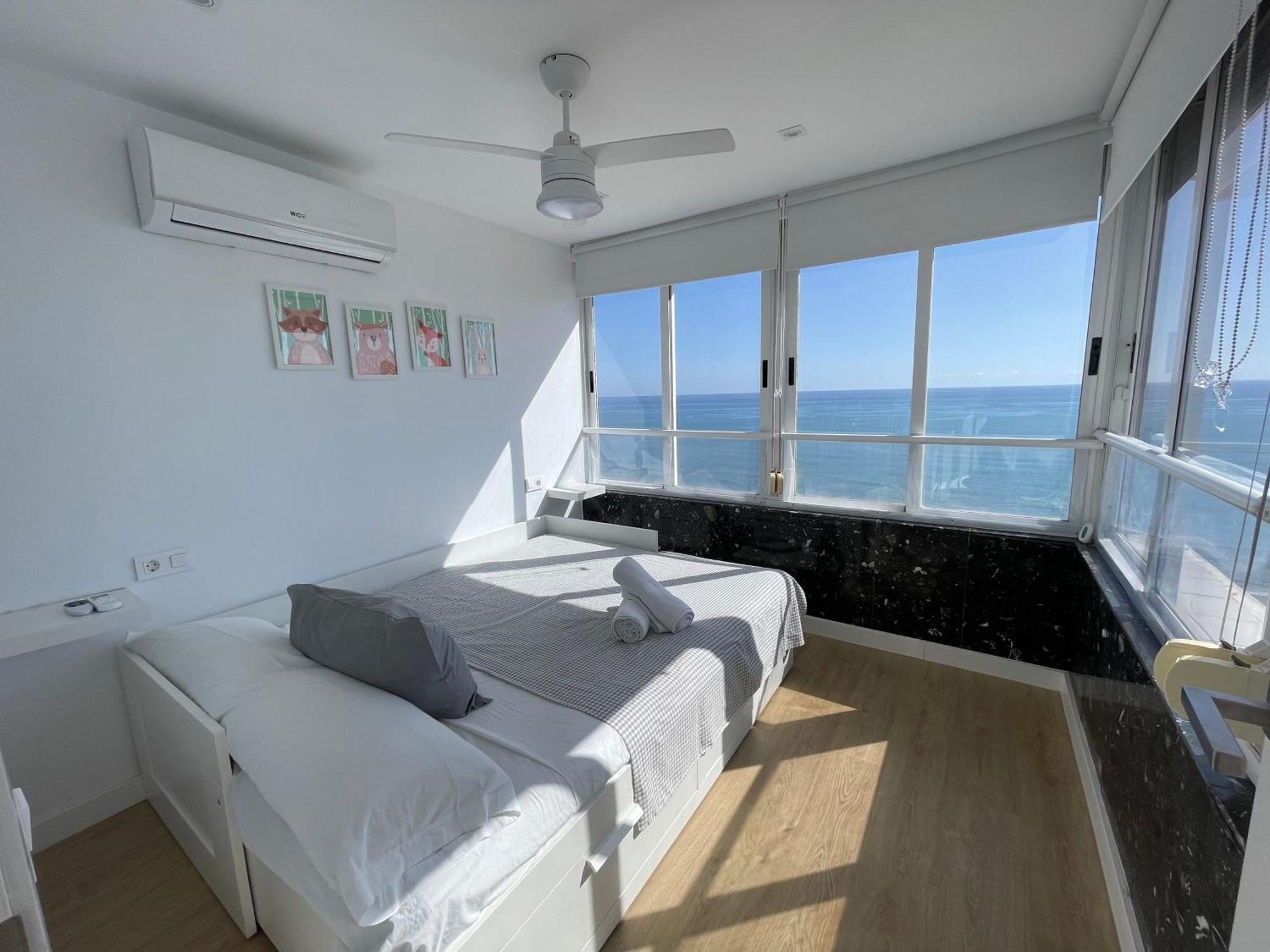 Atico Duplex Playa De Gandia A 1Ra Linea De Playa Leilighet Eksteriør bilde
